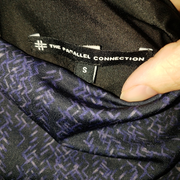 Parallel Collection Athletic Compression  Leggings - Picture 5 of 5